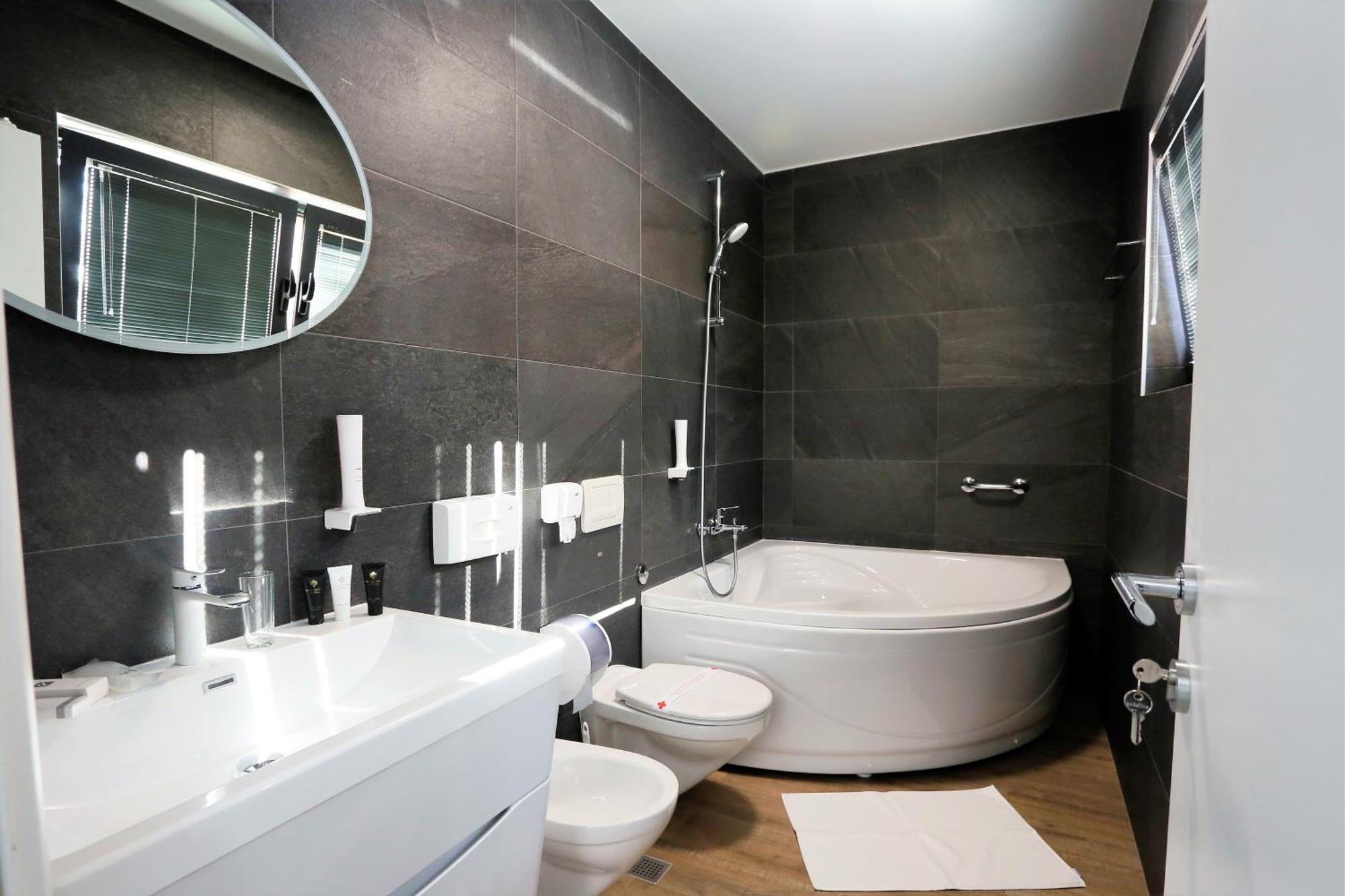 Carpe Diem Boutique Hotel Zenica Esterno foto