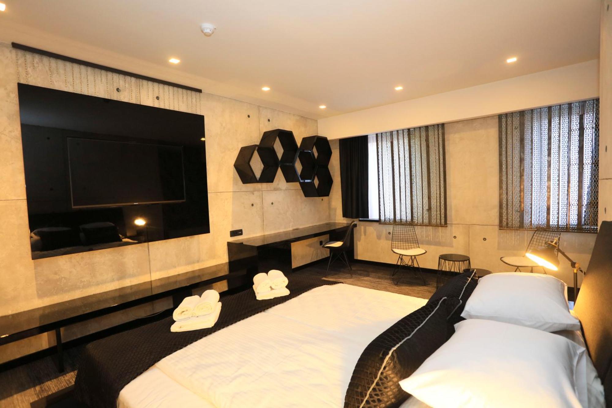 Carpe Diem Boutique Hotel Zenica Esterno foto